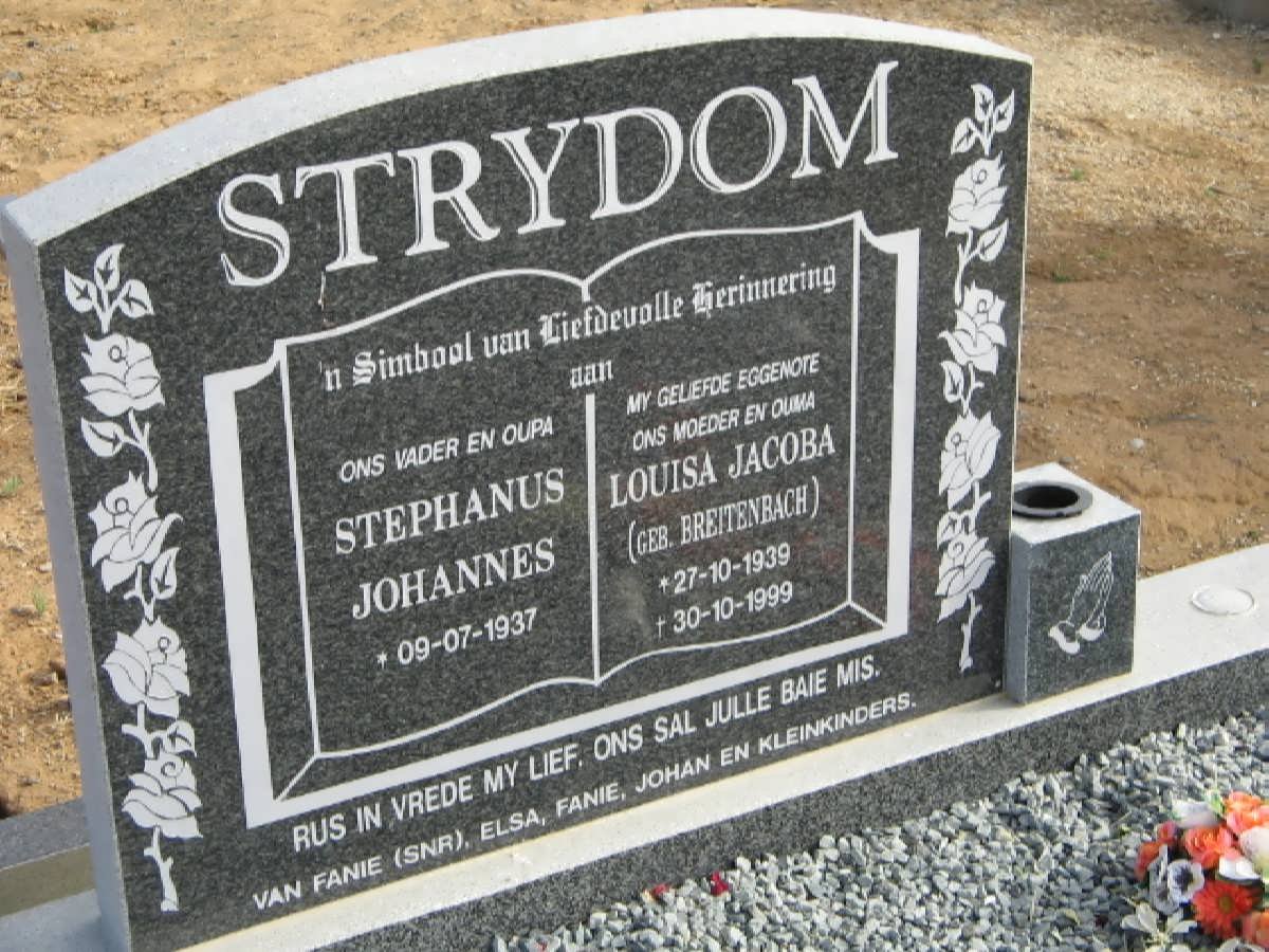 STRYDOM Stephanus Johannes 1937- &amp; Louisa Jacoba BREITENBACH 1939-1999