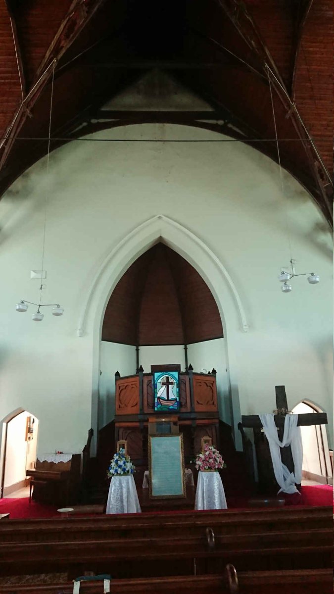 3. Oorsig/Overview: Jansenville N.G. Kerk, Oos-Kaap: Binne-aansig, preekstoel. 