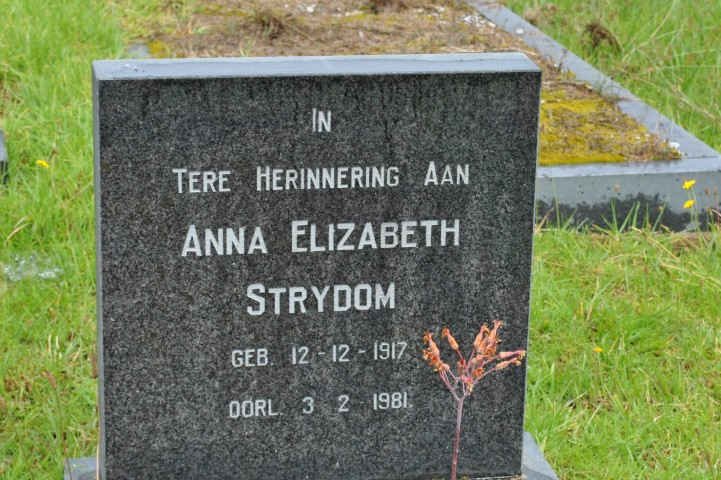 STRYDOM Anna Elizabeth 1917-1981
