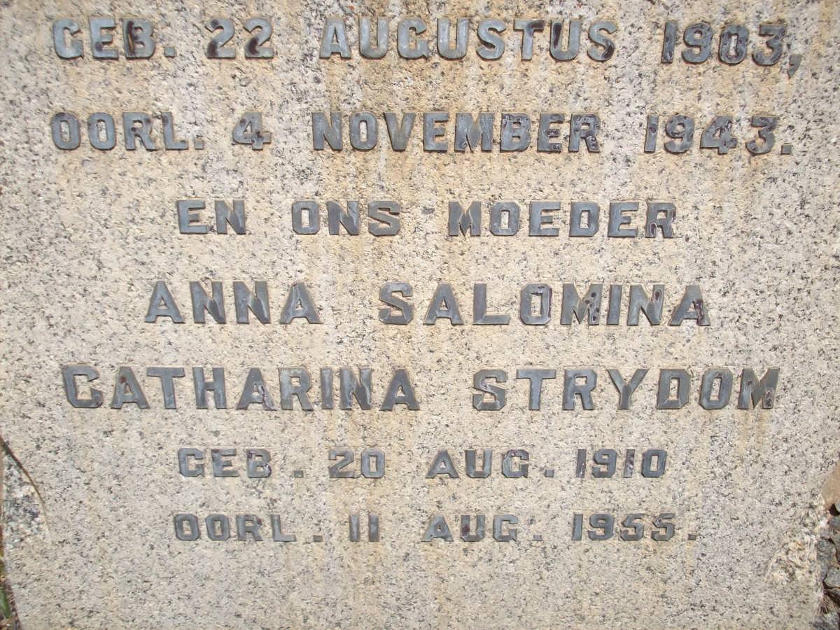 STRYDOM Johannes Jurie 1903-1943 &amp; Anna Salomina Catharina 1910-1955