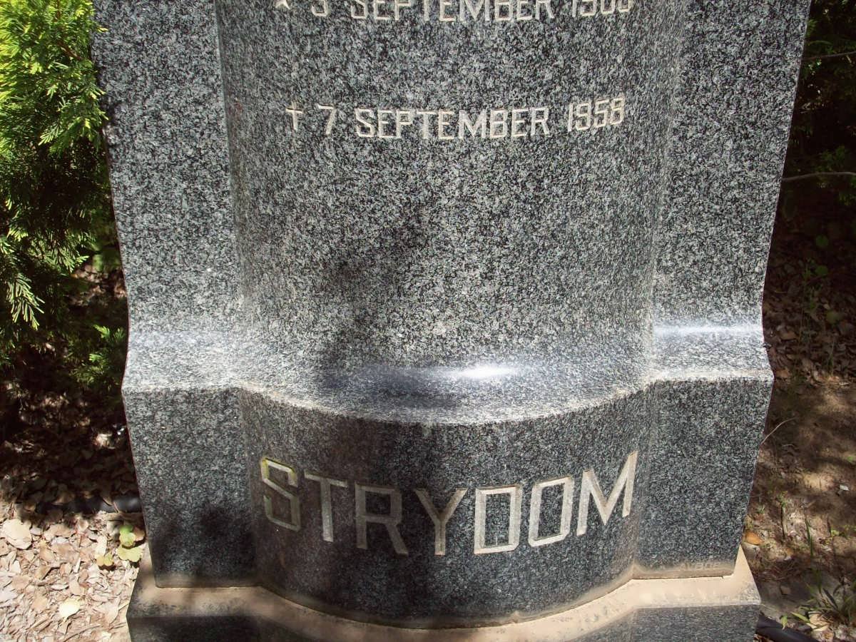 STRYDOM Sterkman 1905-1958