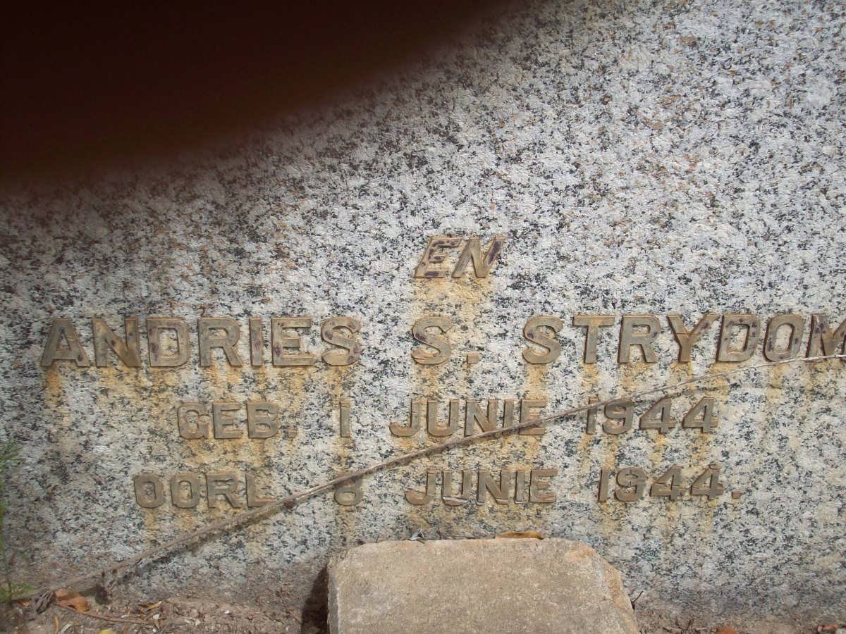 STRYDOM Andries S. 1944-1944