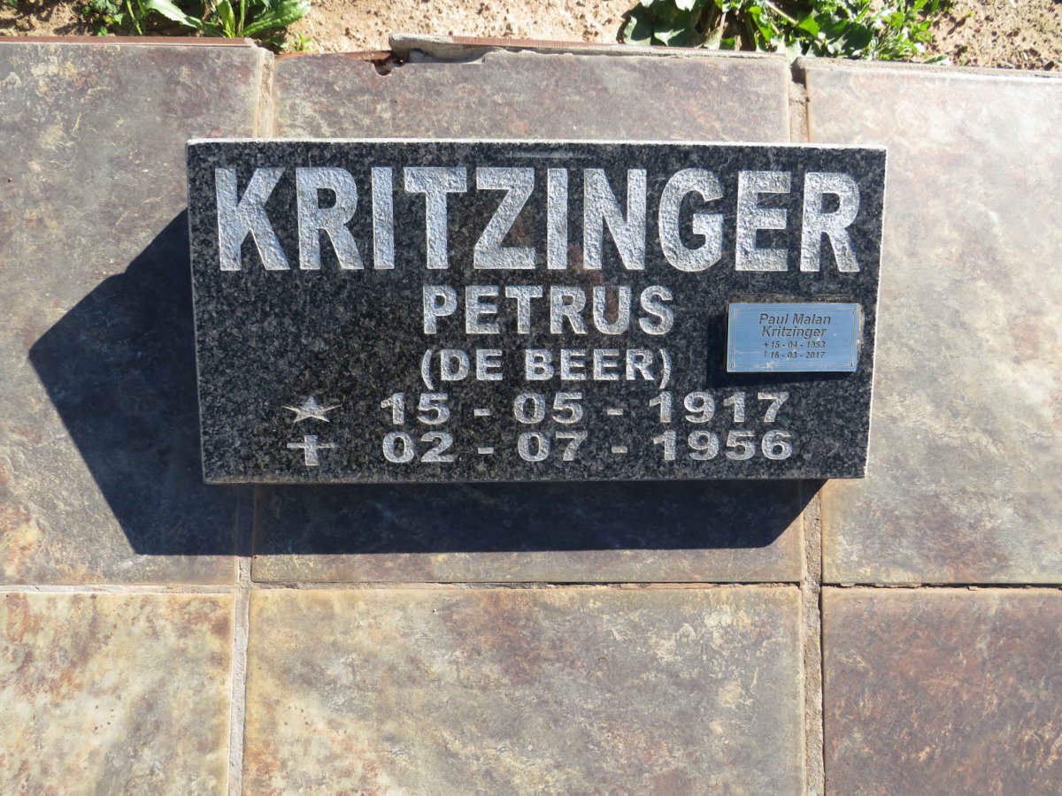 KRITZINGER Paul Malan 1953-2017 :: KRITZINGER Petrus nee DE BEER 1917-1956 _1 