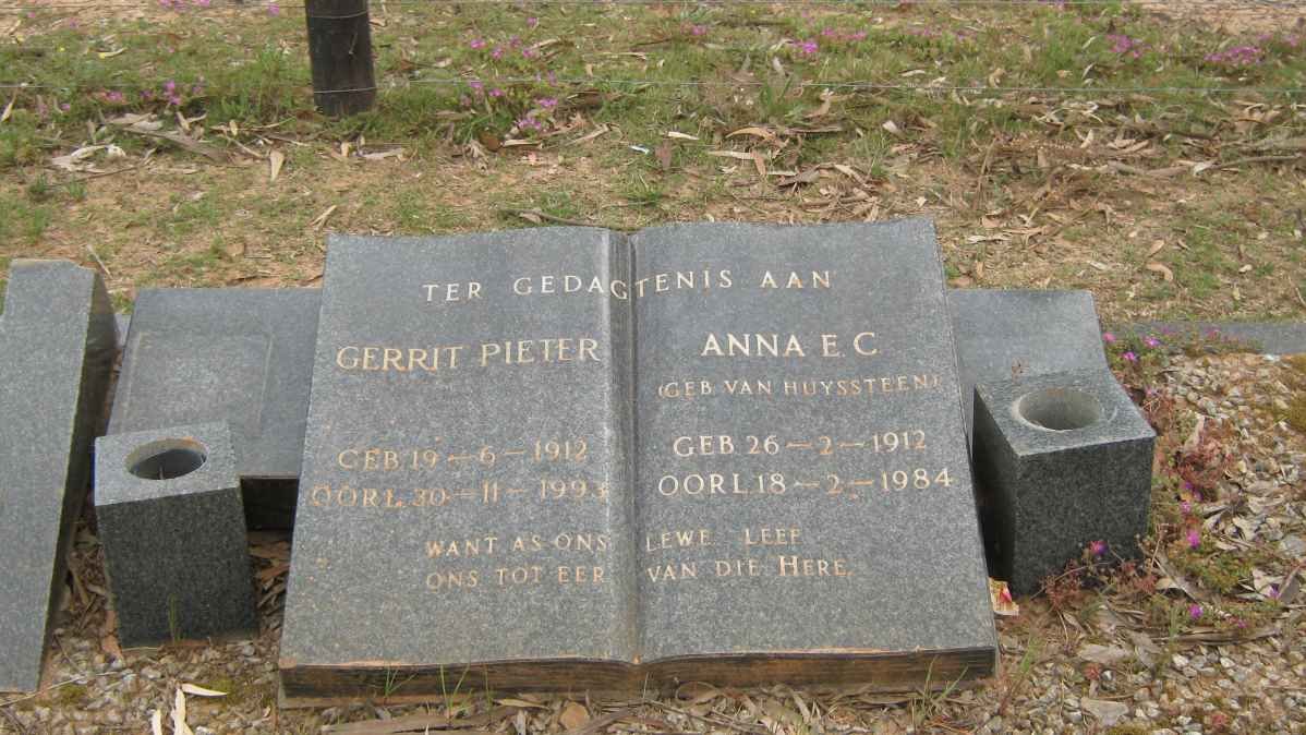 JOHNSON Gerrit Pieter 1912-1993 &amp; Anna E.C. VAN HUYSSTEEN 1912-1984 _2
