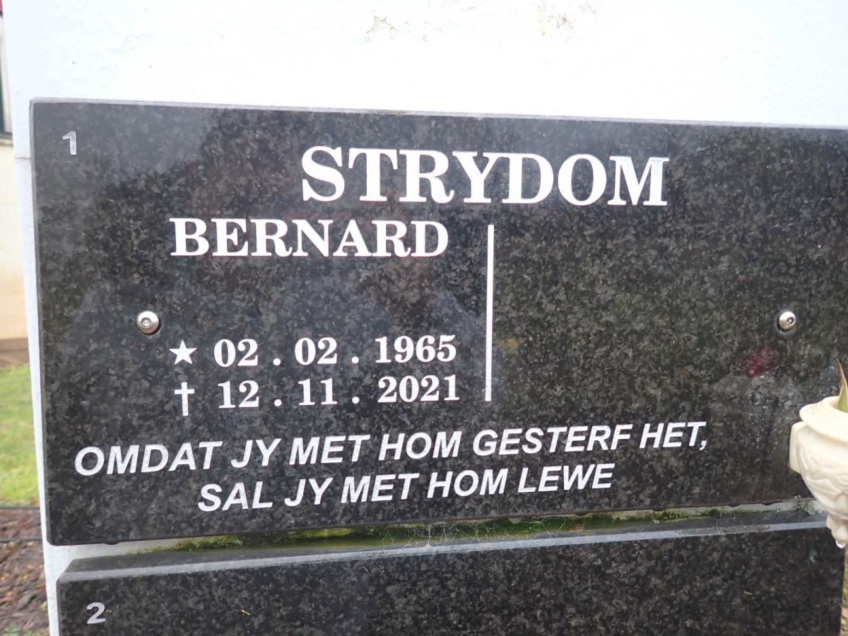 STRYDOM Bernard 1965-2021