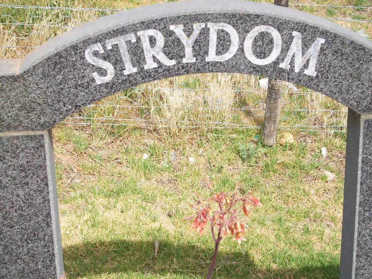 STRYDOM Okker 1893-1970 &amp; Lottie 1897-1975