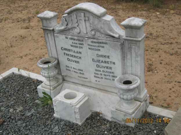 OLIVIER Christiaan Frederick 1886-1947 &amp; Dirkie Elizabeth OLIVIER 18??-19??
