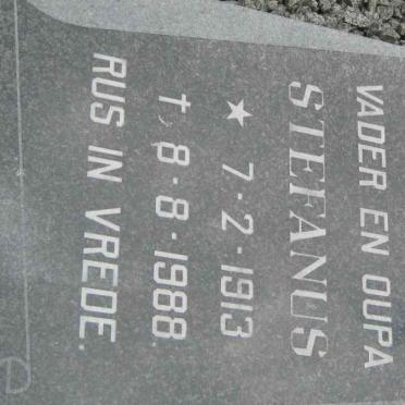OLIVIER Stefanus 1913-1988