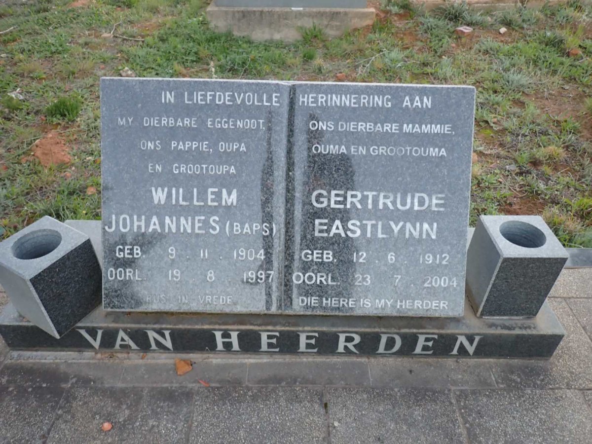 HEERDEN Willem Johannes, van 1904-1997 & Gertrude Eastlynn 1912-2004