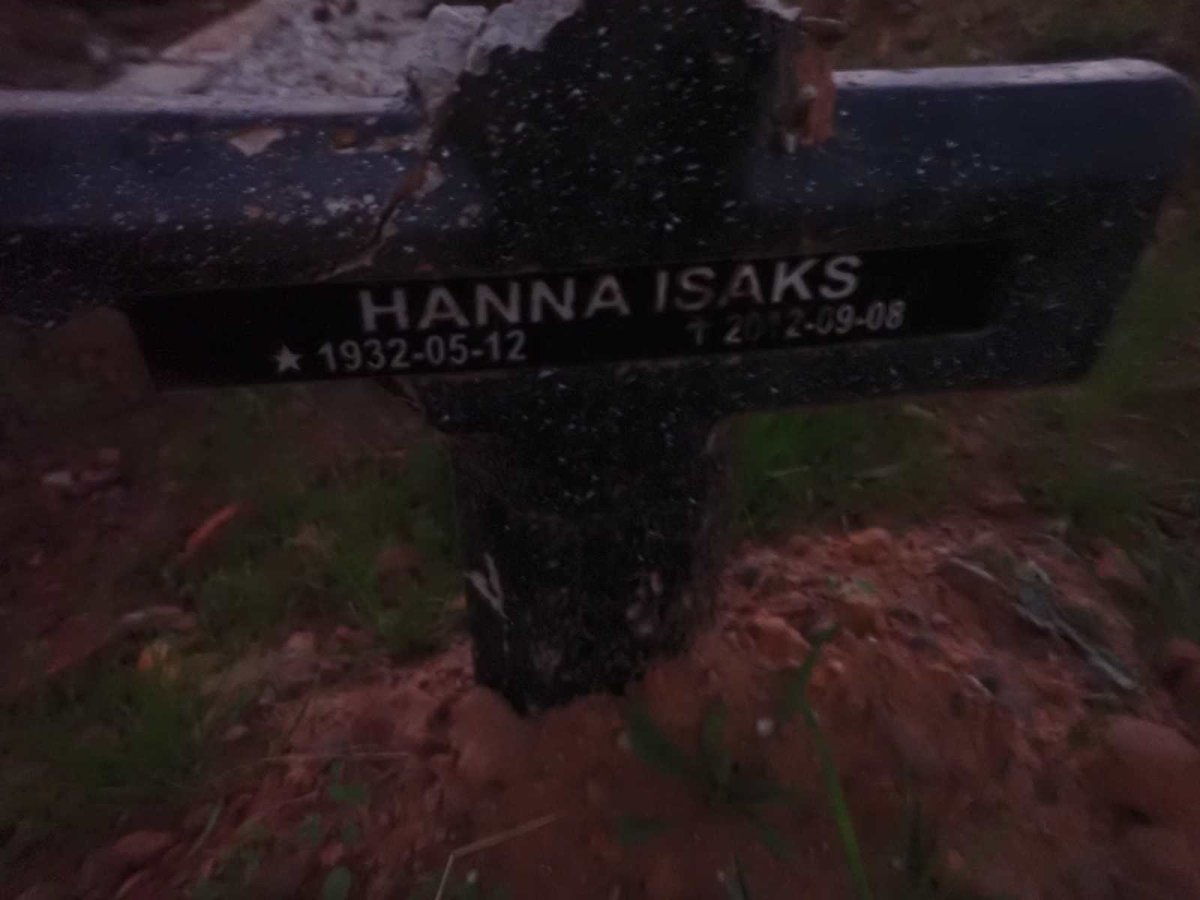 ISAKS Hanna 1932- 20?2