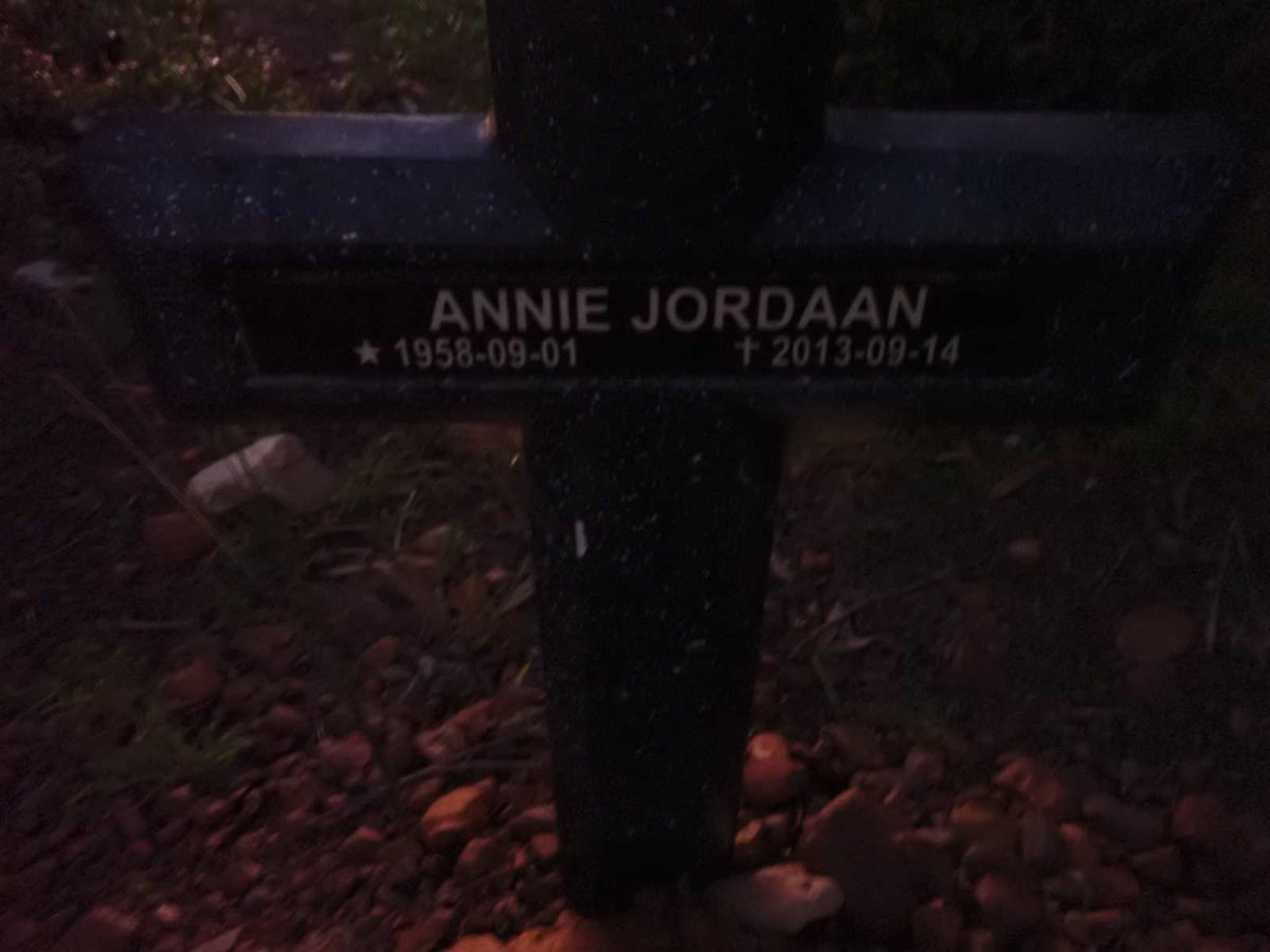 JORDAAN Annie 1958-2013