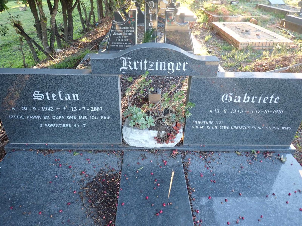 KRITZINGER Stefan 1942-2007 & Gabriete 1945-1991