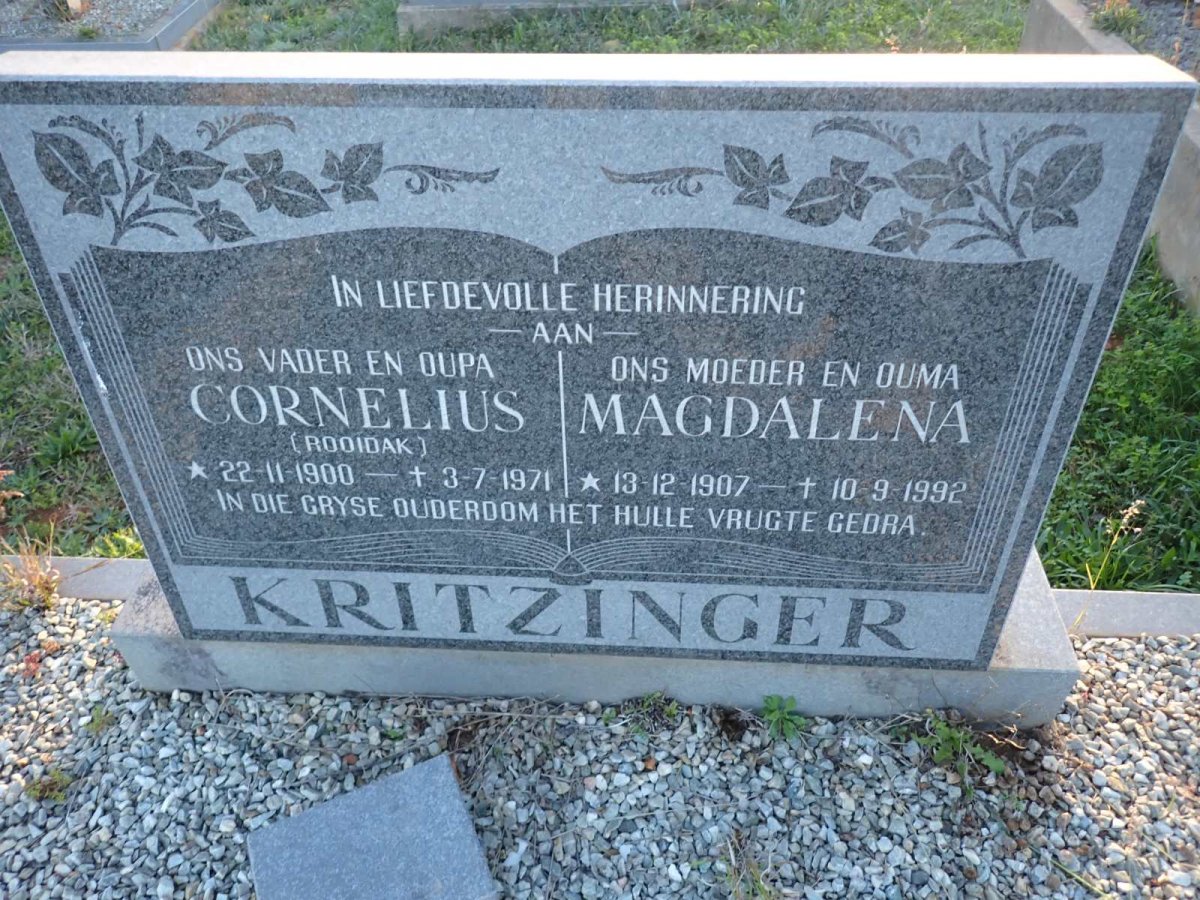KRITZINGER Cornelius 1900-1971 & Magdalena 1907-1992