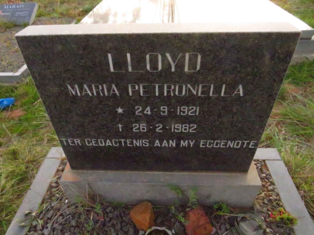 LLOYD Maria Petronella 1921-1982