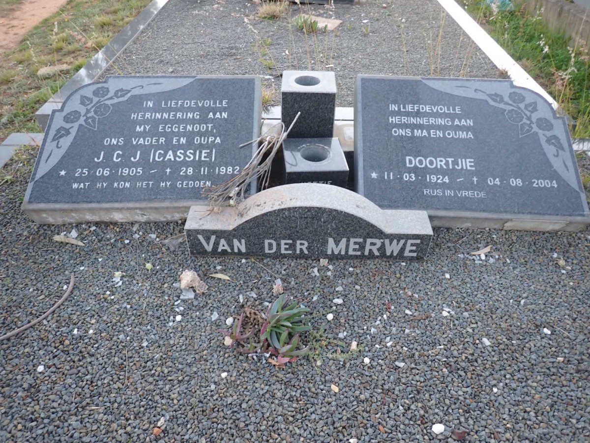 MERWE J.C.J., van der 1905-1982 & Doortjie 1924-2004