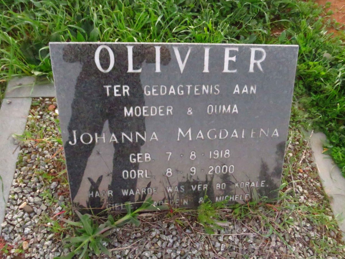 OLIVIER Johanna Magdalena 1918-2000