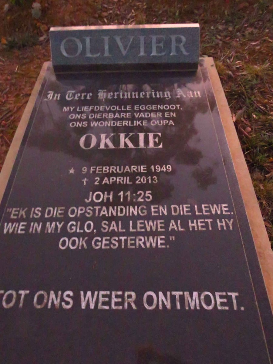 OLIVIER Okkie 1949-2013