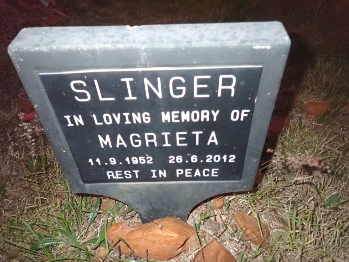 SLINGER Magrieta 1952-2012