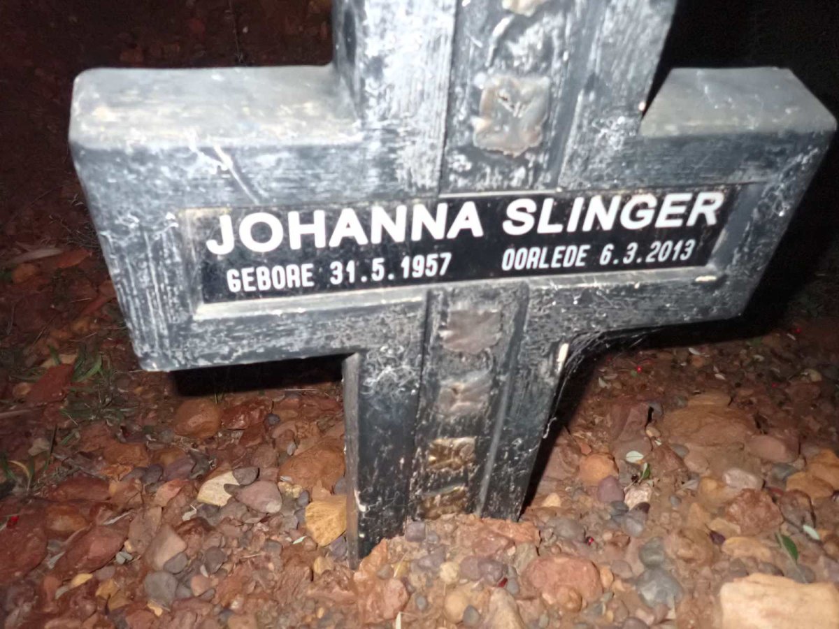SLINGER Johanna 1957-2013