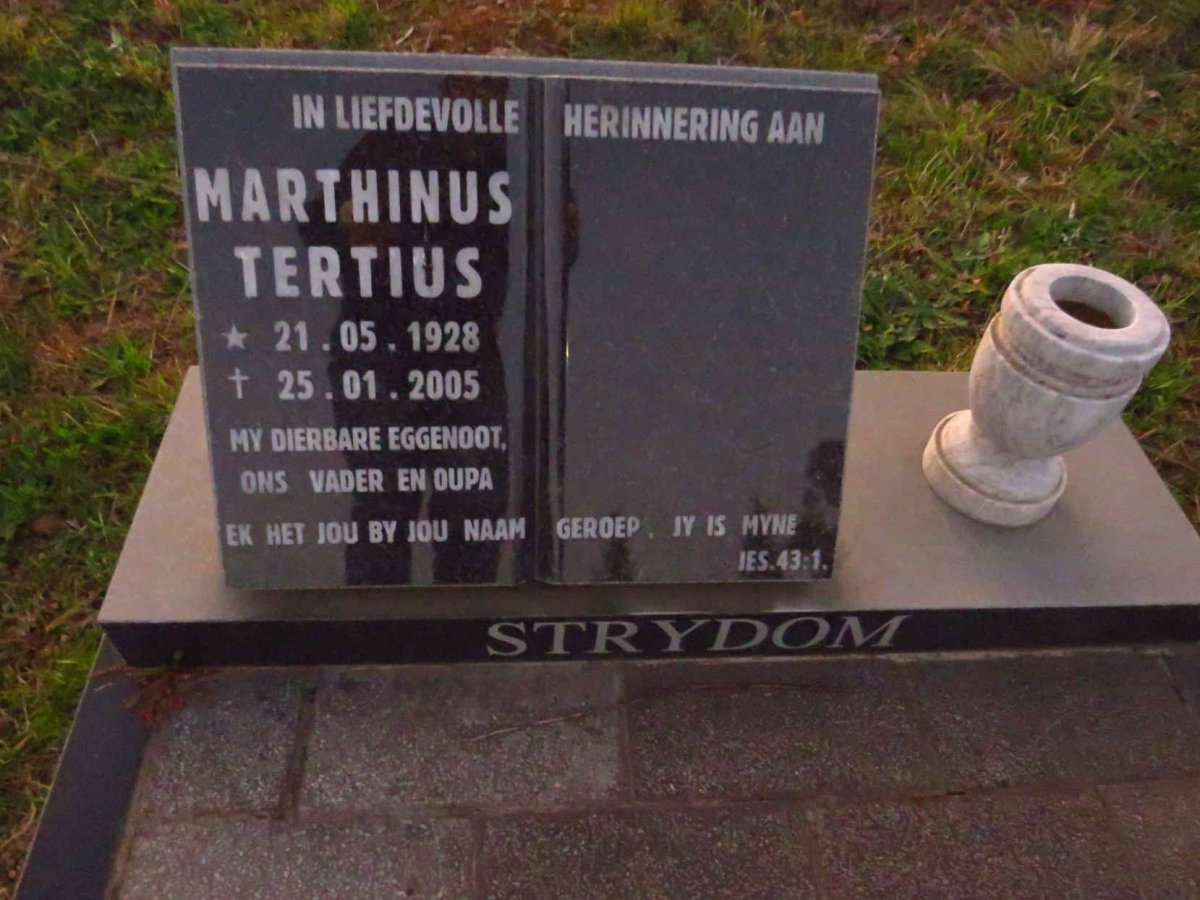 STRYDOM Marthinus Tertius 1928-2005
