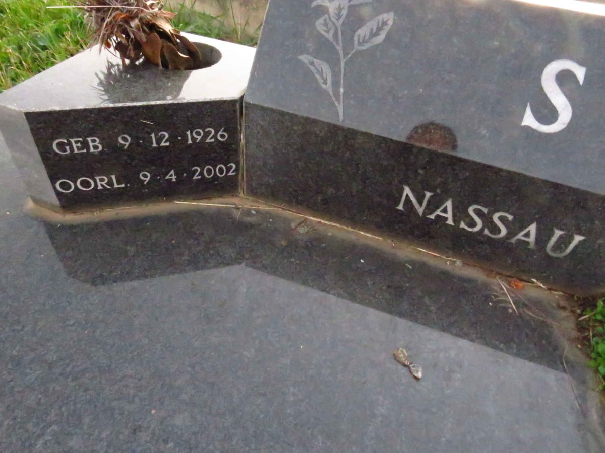 STRYDOM Nassau 1926-2002 & Alida 1925- _2