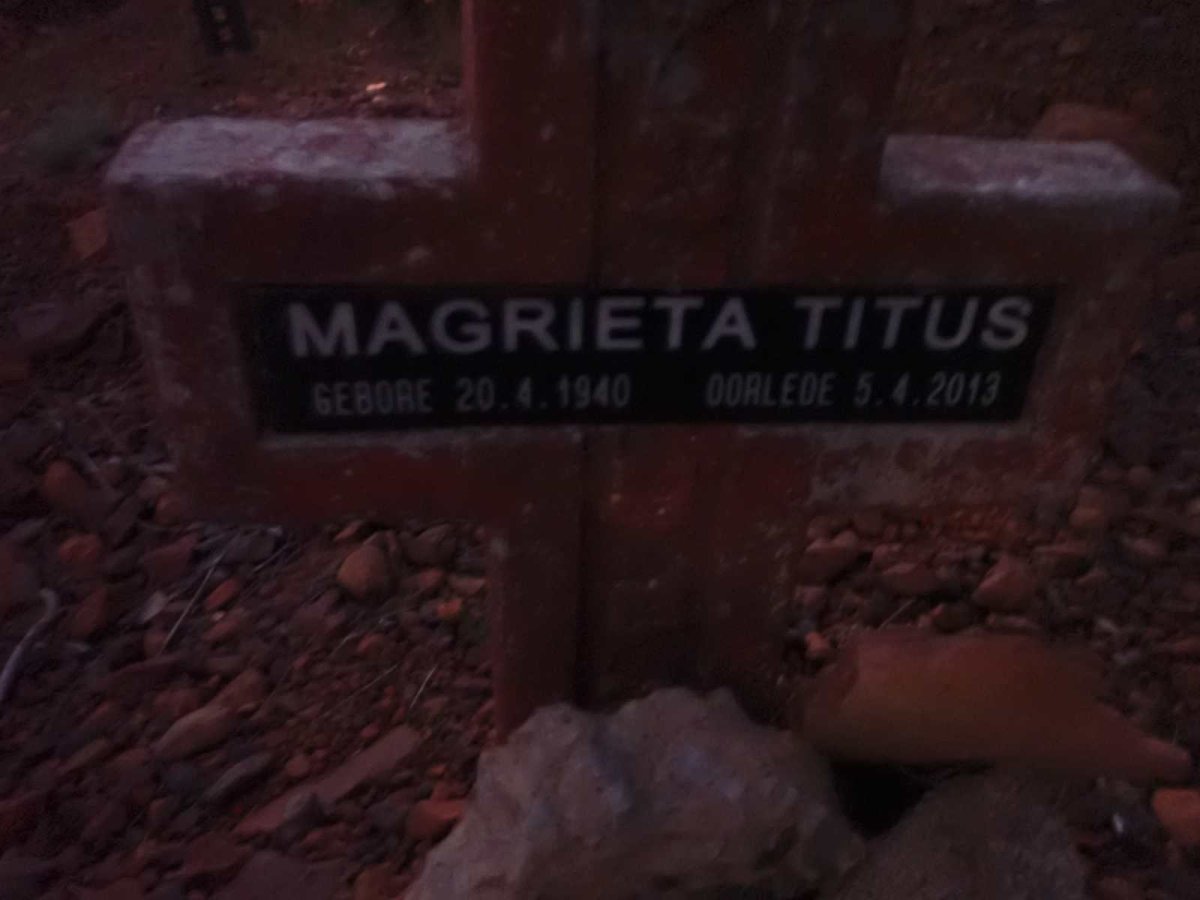 TITUS Magrieta 