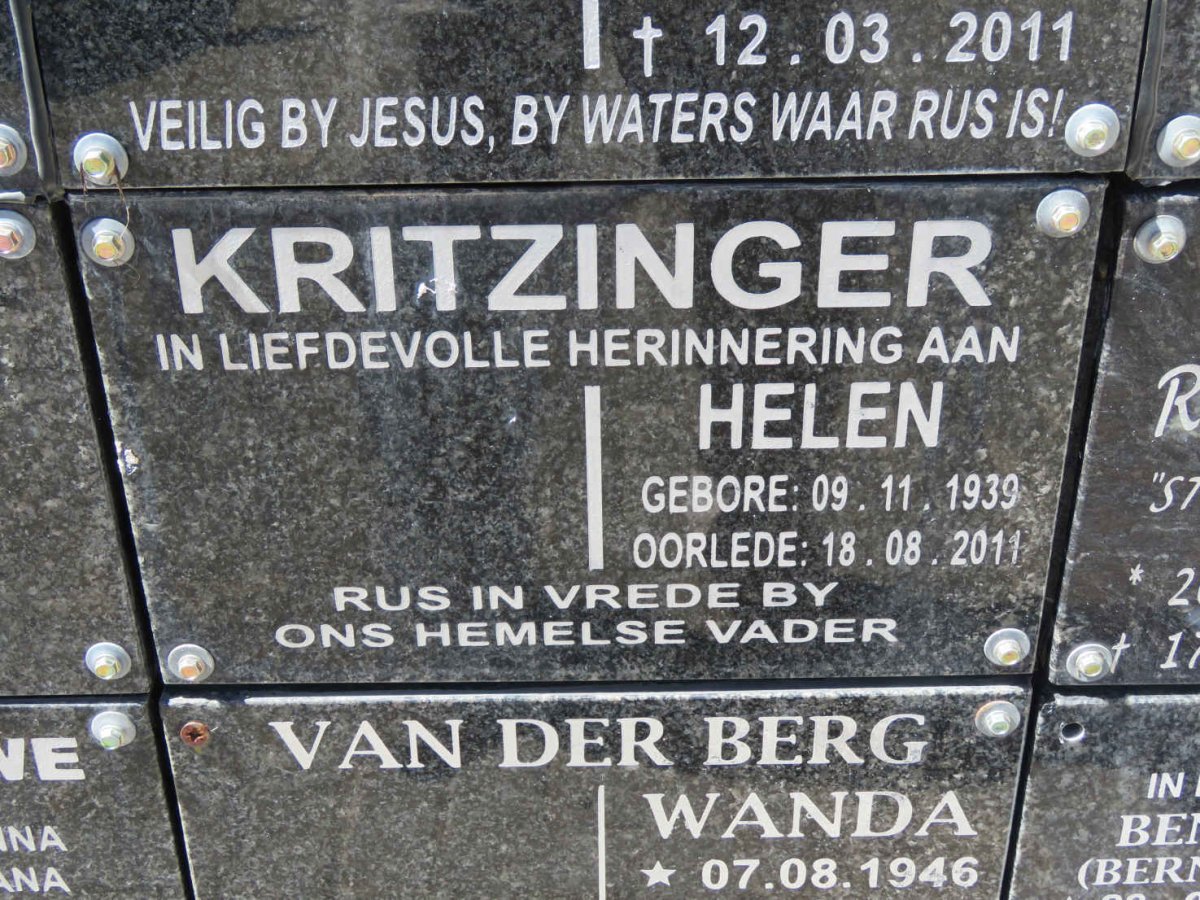KRITZINGER Helen 1939-2011