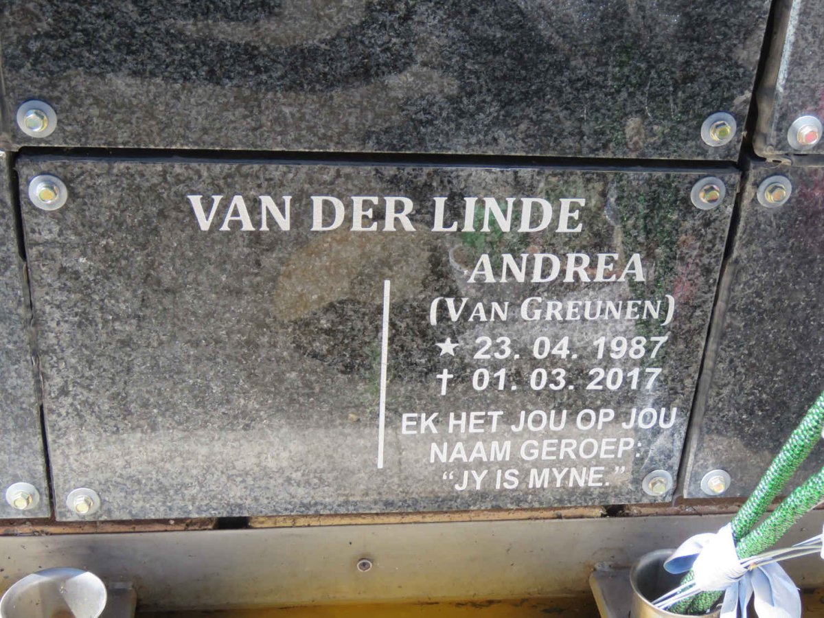 LINDE Andrea, van der nee VAN GREUNEN 1987-2017