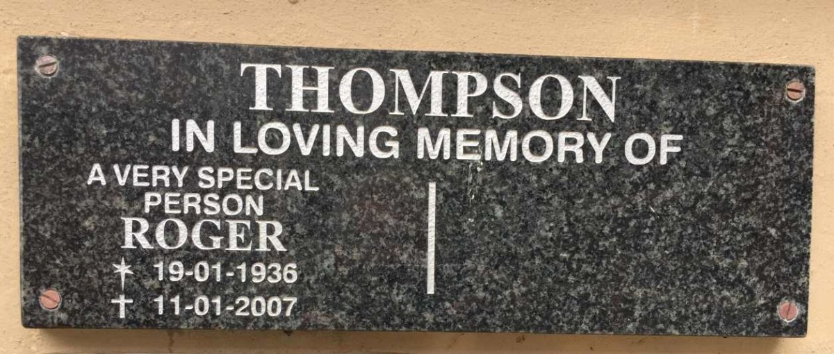 THOMPSON Roger 1936-2007