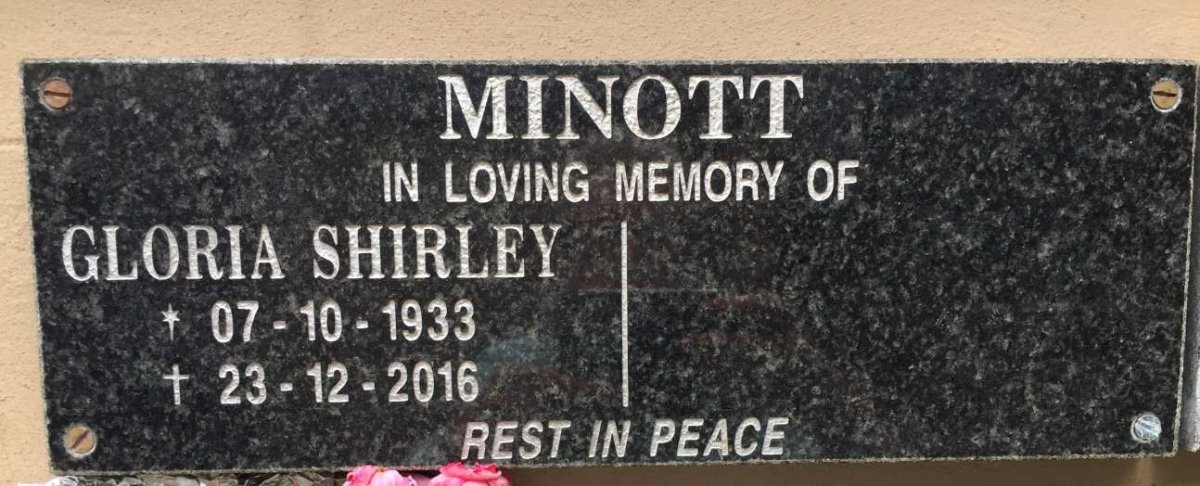 MINOTT Gloria Shirley 1933-2016