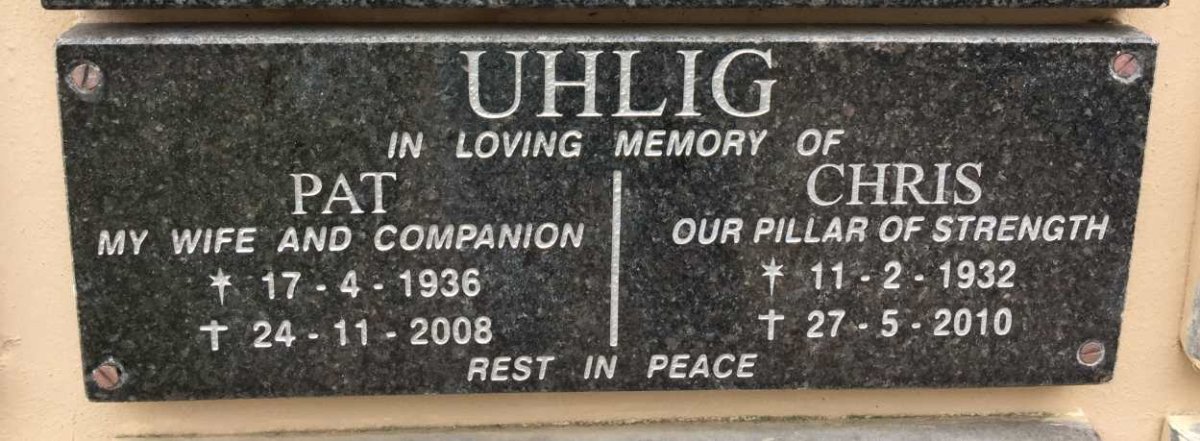 UHLIG Chris 1932-2010 &amp; Pat 1936-2008
