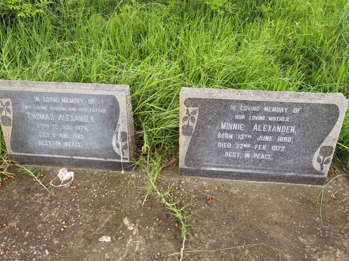 ALEXANDER Thomas 1879-1963 &amp; Minnie 1888-1972