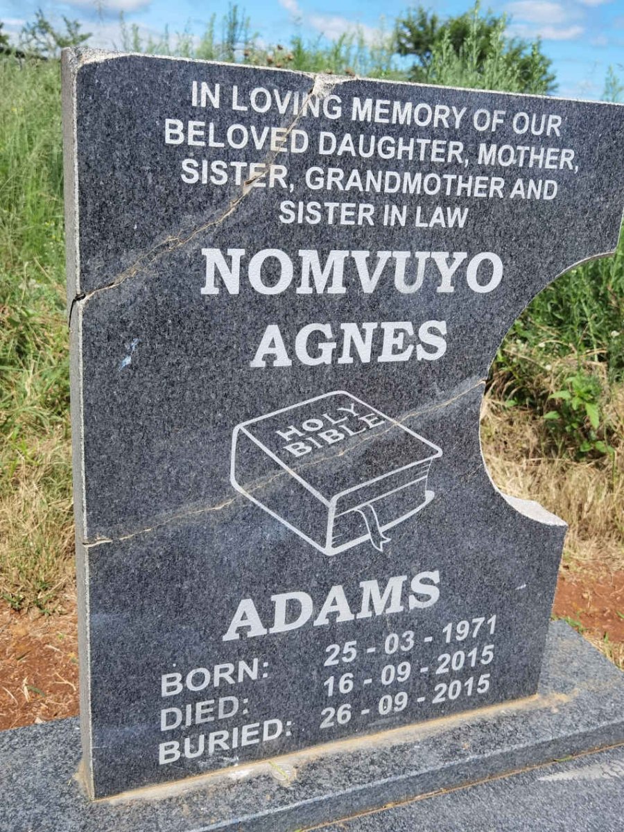 ADAMS Nomvuyo Agnes 1971-2015