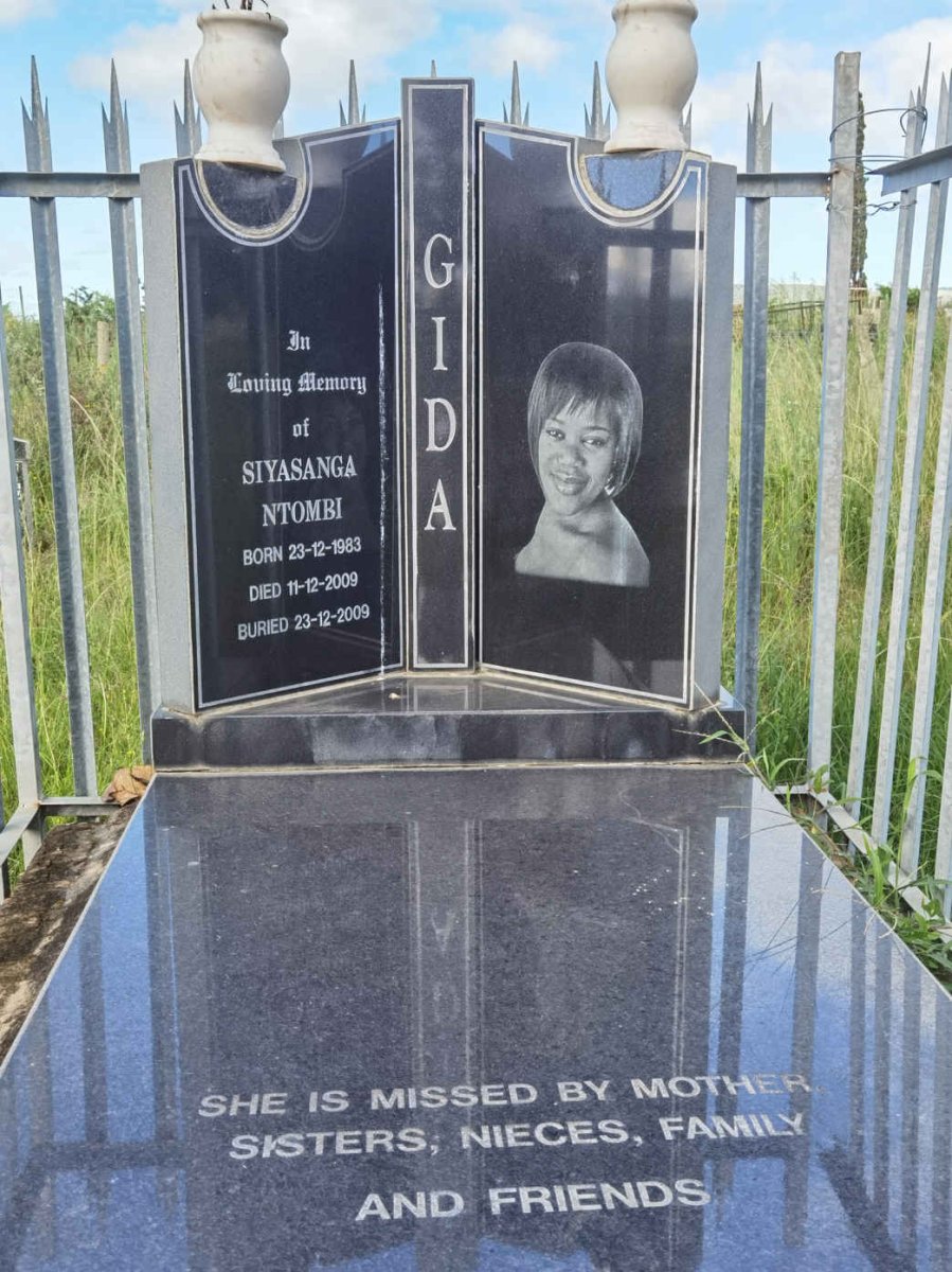 GIDA Siyasanga Ntombi 1983-2009