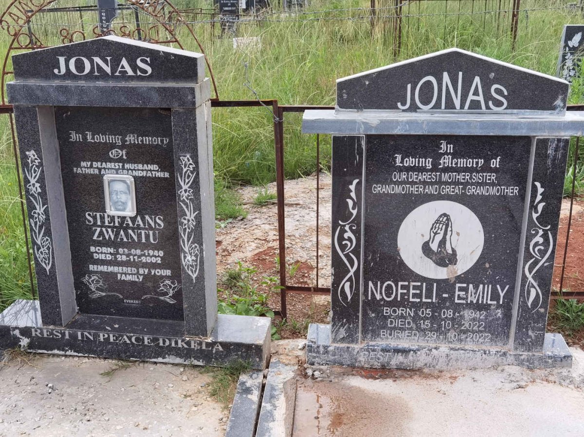 JONAS Stefaans Zwantu 1940-2002 &amp; Nofeli-Emily 1942-2022