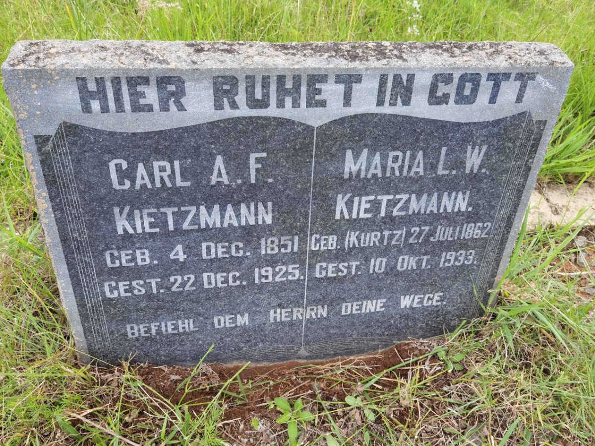 KIETZMANN Carl A.F. 1851-1925 &amp; Maria L.W. KURTZ 1862-1933