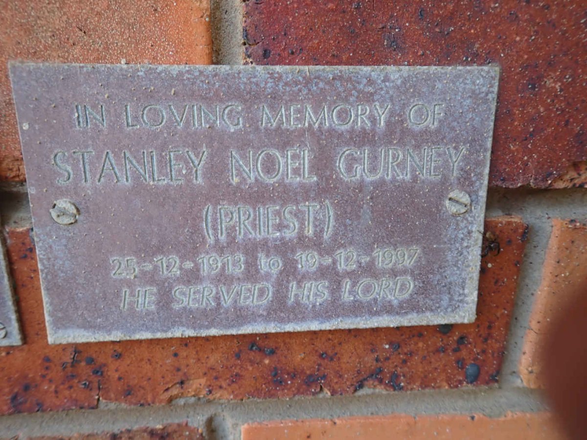 GURNEY Stanley Noel 1913-1997