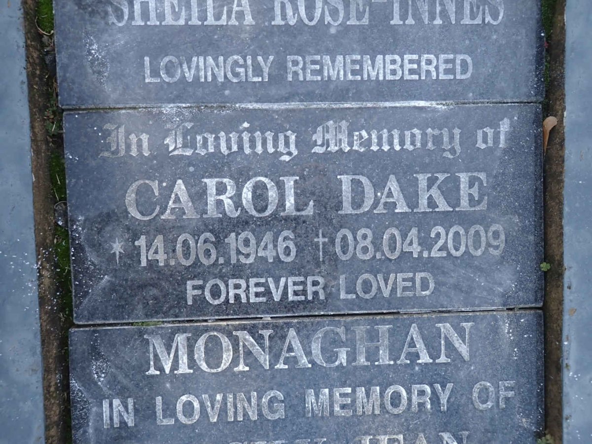 DAKE Carol 1946-2009