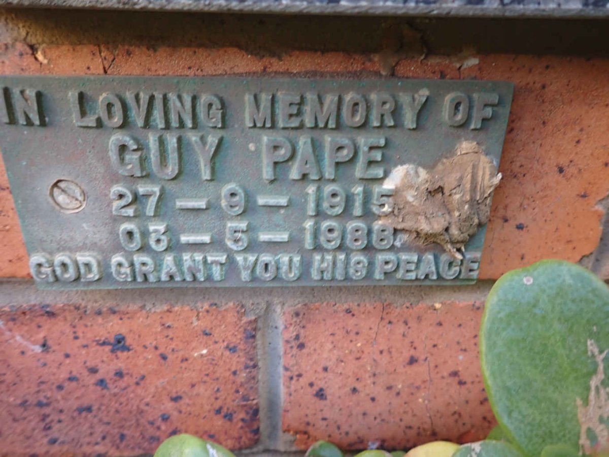 PAPE Guy 1915-1988