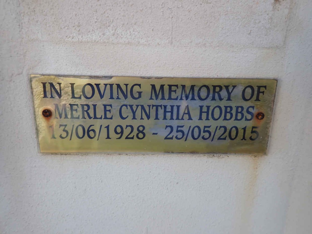 HOBBS Merle Cynthia 1928-2015
