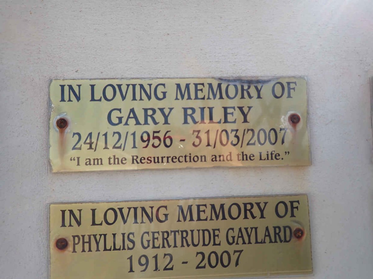 RILEY Gary 1956-2007