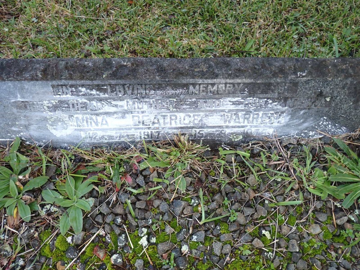WARREN Nina Beatrice 1917-19?5