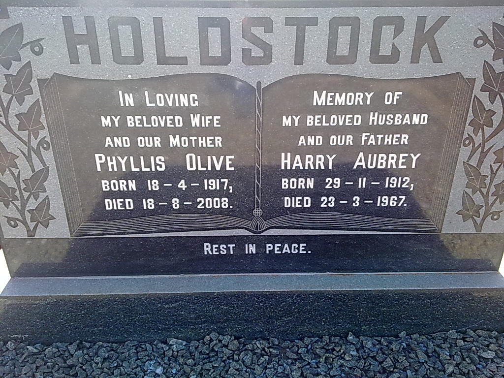 HOLDSTOCK Harry Aubrey 1912-1967 &amp; Phyllis Olive 1917-2008