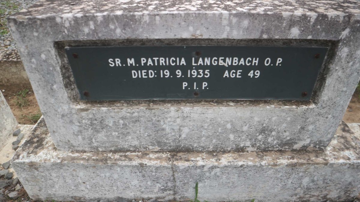 LANGENBACH Patricia -1935