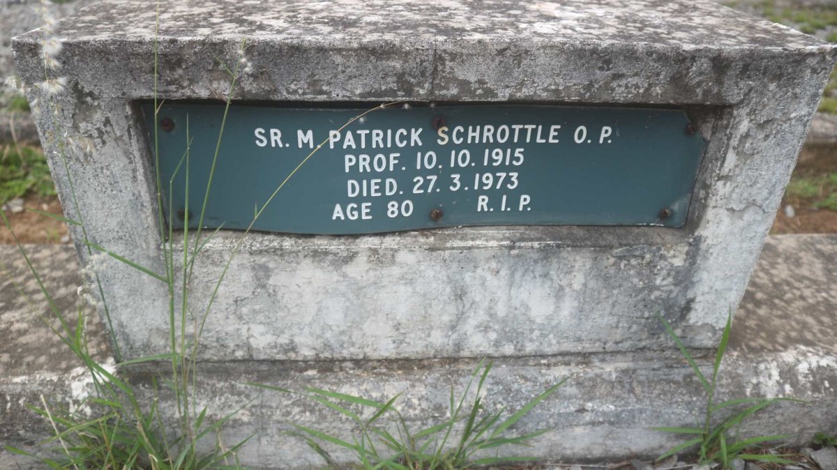 SCHROTTLE Patrick -1973