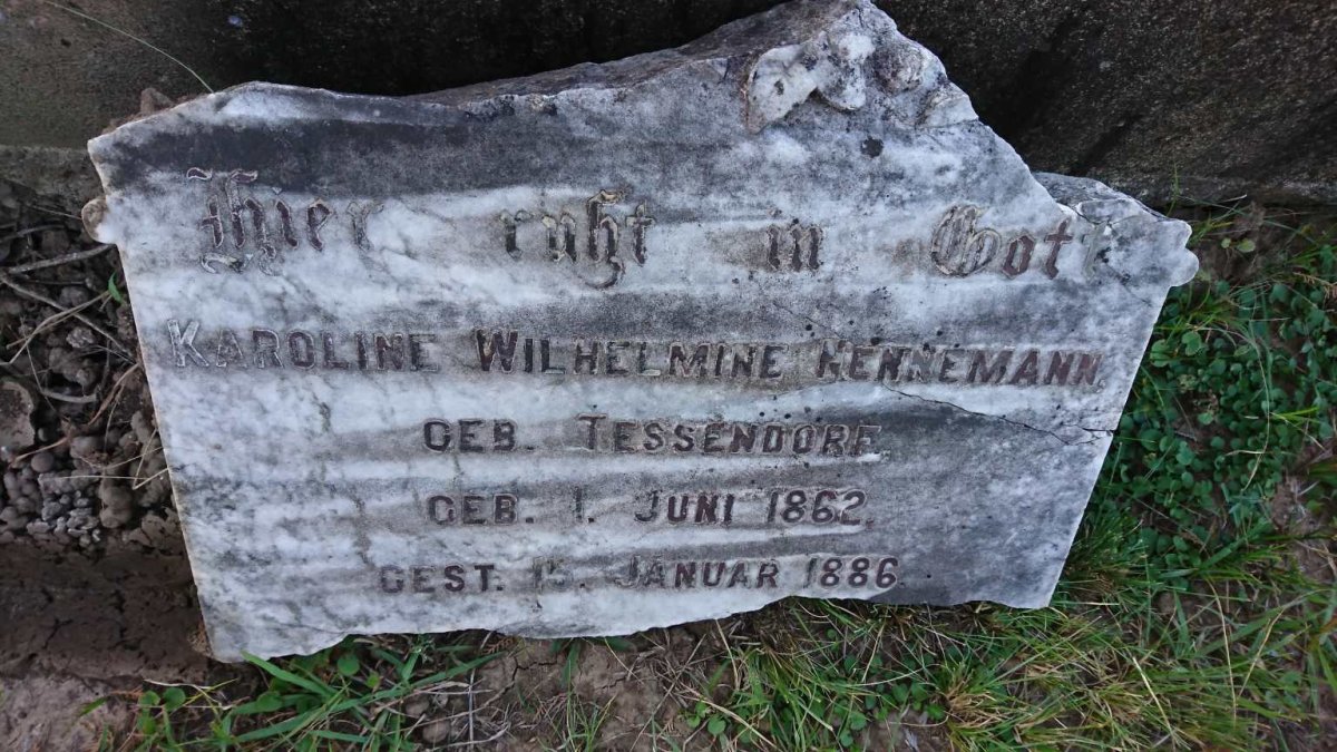 KENNEMANN Karoline Wilhelmine nee TESSENDORF 1862-1886