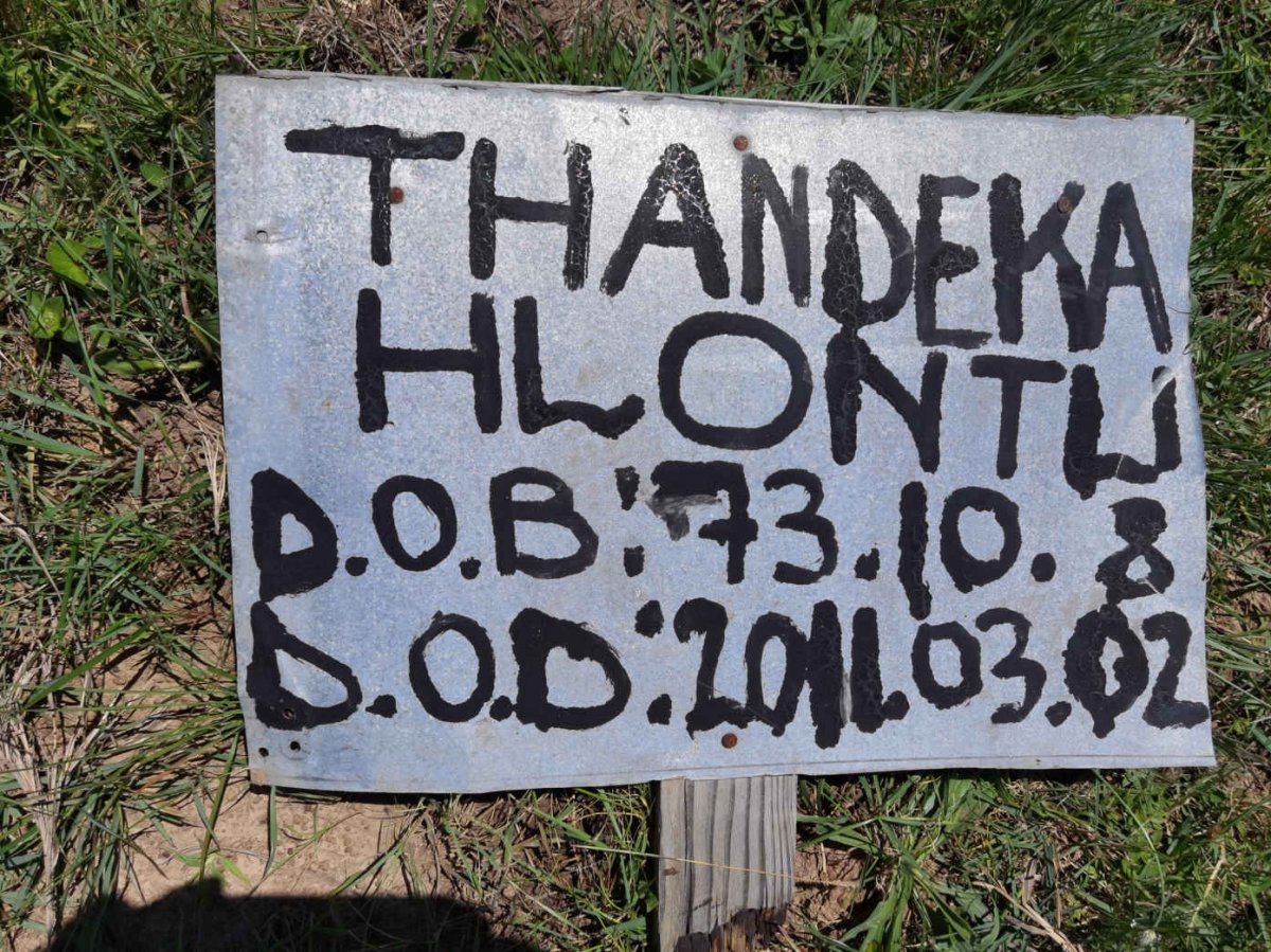 HLONTLI Thandeka 1973-2011