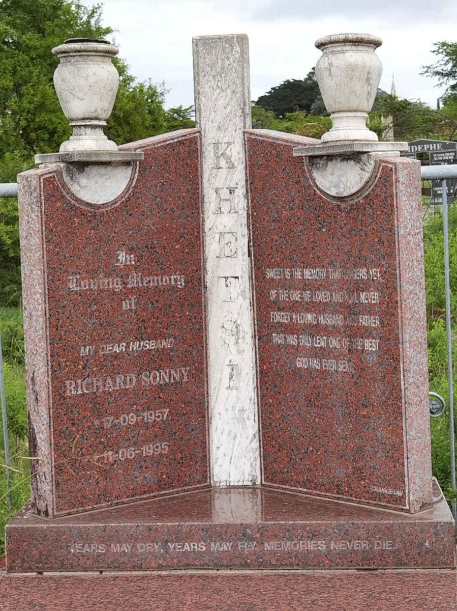 KHETSI Richard Sonny 1957-1995