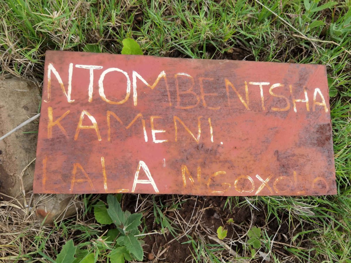 KAMENI Ntombentsha