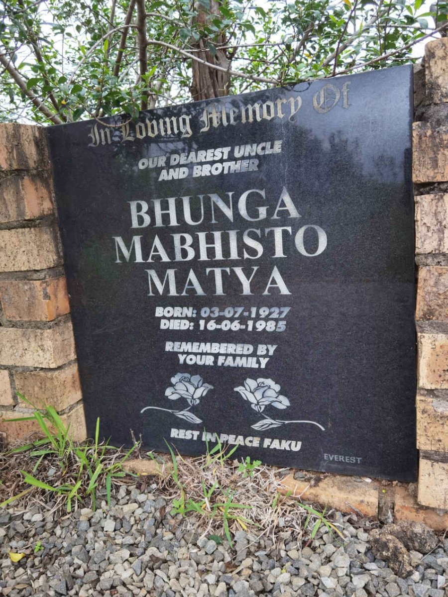MATYA Bhunga Mabhisto 1927-1985